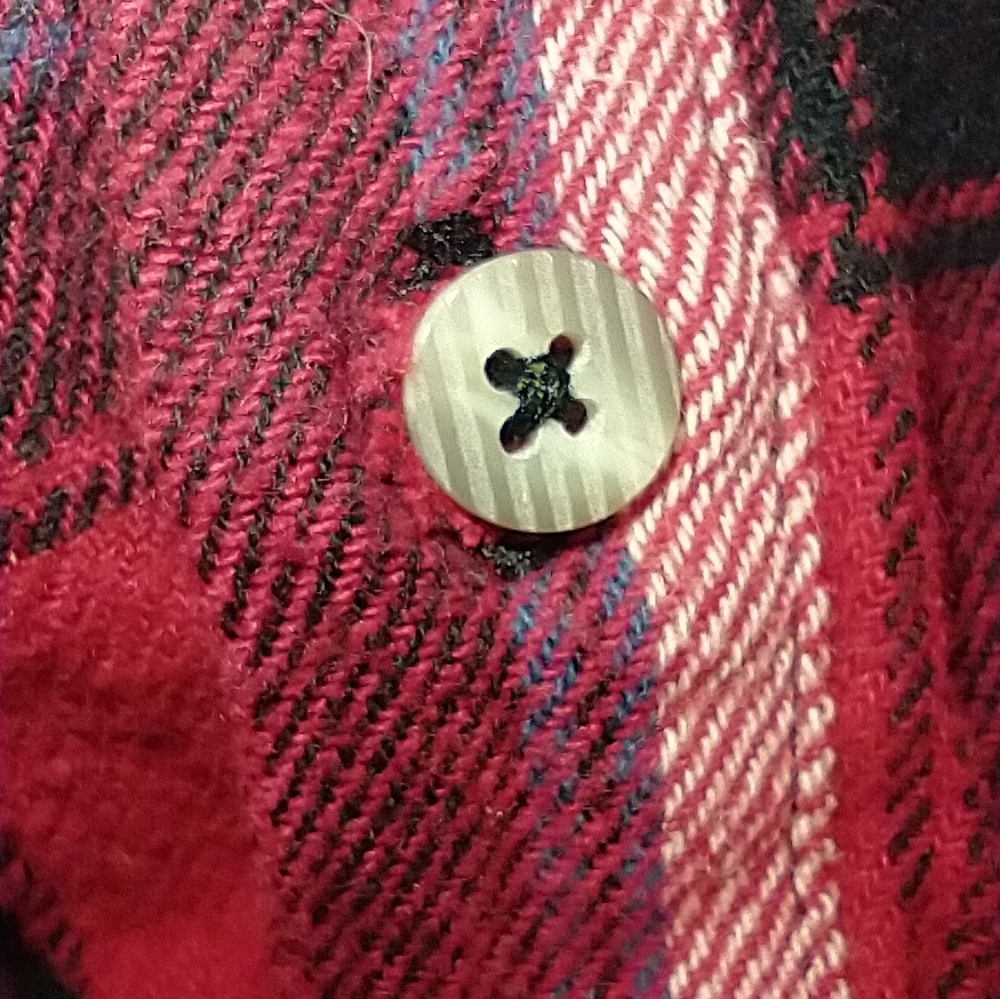 Wrangler red plaid flannel button-down shirt small western ranch - Picture 9 of 10
